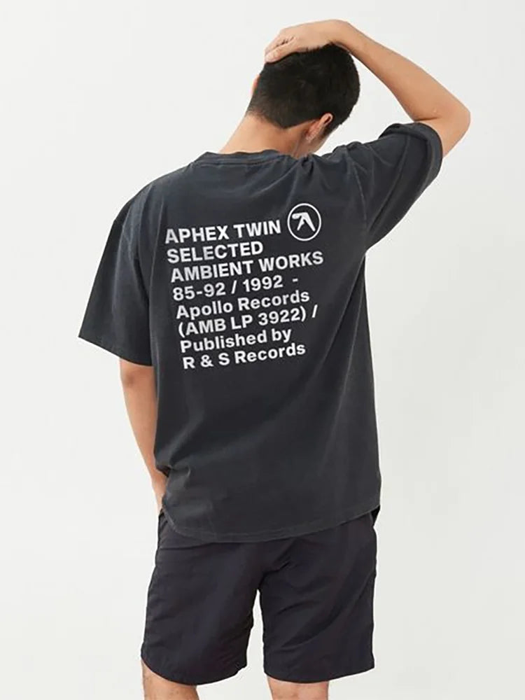 Camiseta Crop Top x Apex Twin